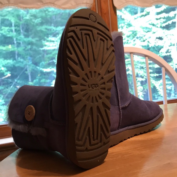 Bailey button uggs - Picture 4 of 4